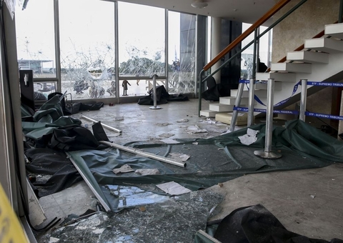 PGR pede inquérito para identificar mentores de atos antidemocráticos