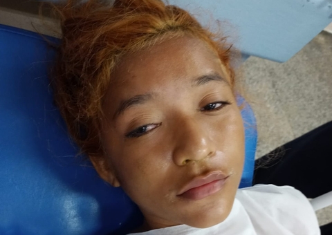 Hospital procura pais de jovem achada desmaiada em rua de Manaus