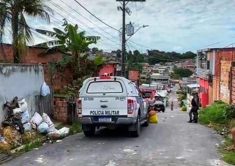 Homem morre e amigos são baleados por pistoleiros durante perseguição em Manaus