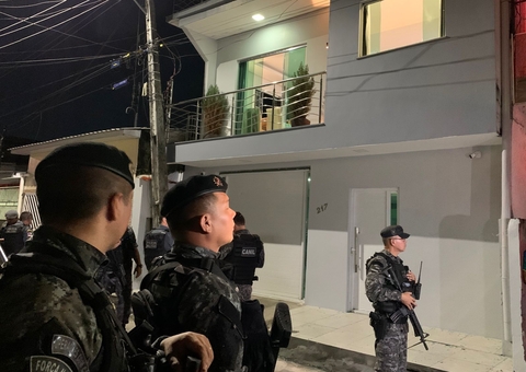 Tentativa de invasão à casa em Manaus termina com fuga e suspeito baleado; PM nega reféns 