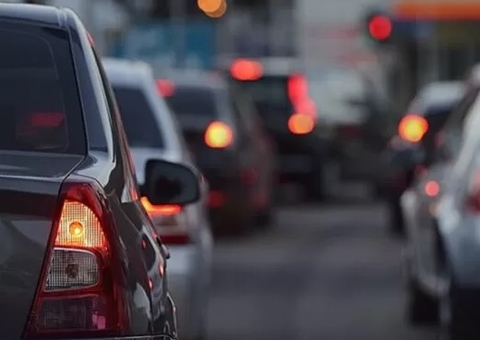 Saiba como parcelar IPVA em 12 vezes com desconto do pagamento à vista no Amazonas