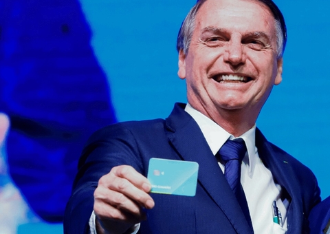 TCU vai apurar gastos de Bolsonaro com cartão corporativo
