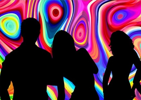 Saiba o que fazer em caso de assédio no Carnaval