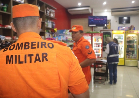 Estabelecimento é autuado durante fiscalização em Manaus