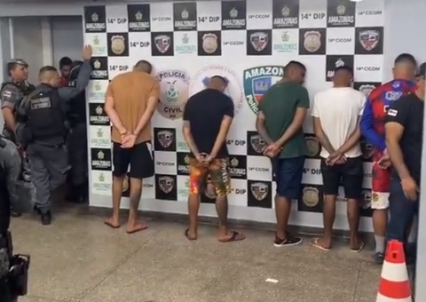 Integrantes de facção criminosa são presos durante partida de futebol em Manaus