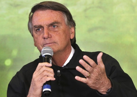 PF pode ouvir Bolsonaro no exterior sobre inquérito dos atos golpistas