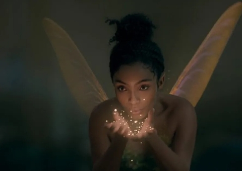 Sininho negra: atriz do novo 'Peter Pan' é alvo de ataques racistas