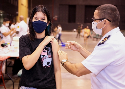 Nove unidades de saúde em Manaus ofertam vacina contra a Covid neste sábado