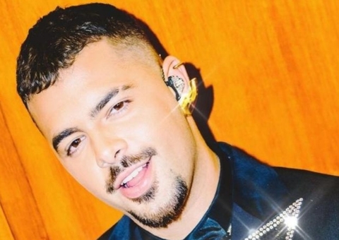 Pedro Sampaio desabafa após boatos de namoro com modelo: 'Importante respeitar'