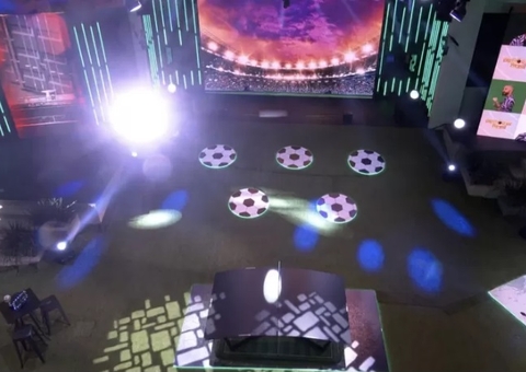 Futebol Influencer: Começa festa do líder Fred, sem o brother; vídeo