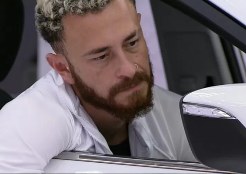 Vídeo: Fred revela o que mastiga no Quarto Branco: 'Sou viciado'