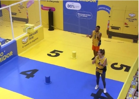 Bruna Griphao comemora aniversário durante prova do líder; vídeo