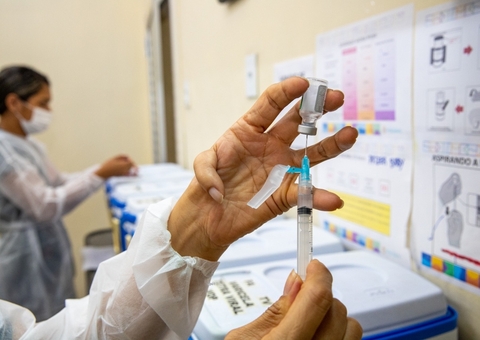 Vacinação com CoronaVac será retomada em Manaus para crianças a partir de 3 anos