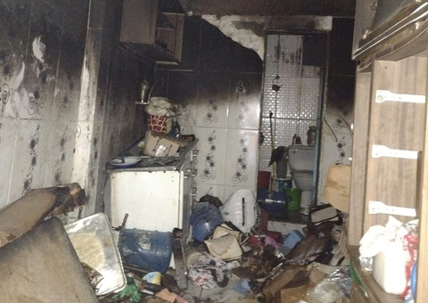 Ventilador superaquece e causa incêndio em casa na Zona Sul de Manaus 