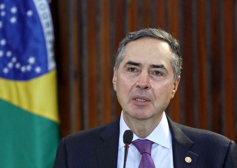 Ministro do STF Luís Roberto Barroso recebe alta hospitalar