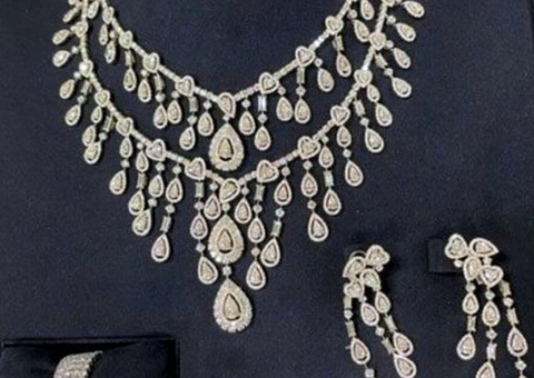 TCU deve derrubar decisão de ministro e obrigar Bolsonaro a devolver joias