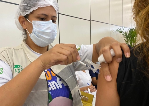 Amazonas registra duas mortes e 79 novos casos de Covid em 24h