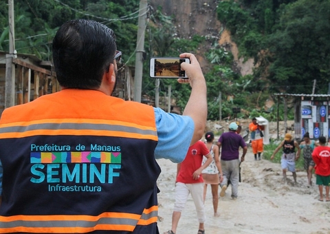 Mais de 130 casas são interditadas após deslizamento no Jorge Teixeira, em Manaus