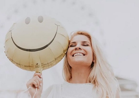 Brasil desaba em ranking da felicidade; generosidade mundial aumenta