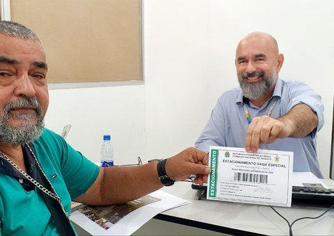 Ação terá emissão de credencial de estacionamento para idosos e PCDs neste sábado