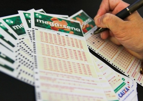 Mega-Sena sorteia R$ 74,9 milhões; confira dezenas