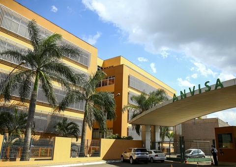 Anvisa suspende fabricação e venda de alimentos da marca Fugini