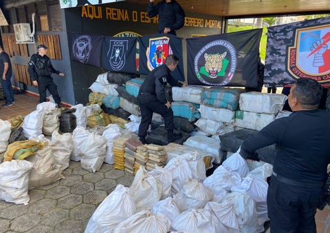 Operação da PF termina com 13 presos e 2,9 toneladas de drogas apreendidas no Amazonas
