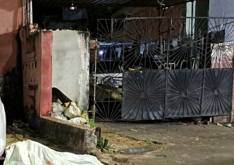 Homem é assassinado após partida de futebol em Manaus 