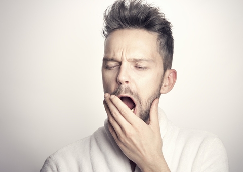 Insônia pode aumentar em quase 70% o risco de infarto