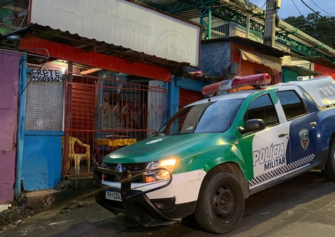 Homem se passa por cliente e mata dono de bar a tiros em Manaus 