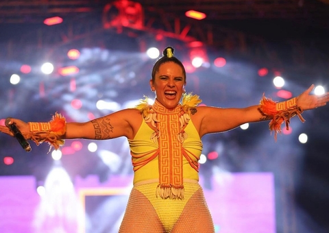 Márcia Novo comanda festival 'Só Tem Brega' em Manaus