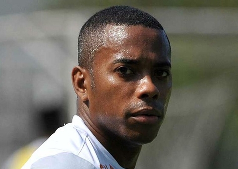 STJ marca julgamento de recurso de Robinho para traduzir processo