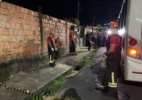 Mulher morre após cair dentro de bueiro em acidente em Manaus