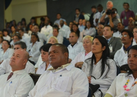 Edital do Mais Médicos abre 6,2 mil vagas em mais de 2 mil municípios