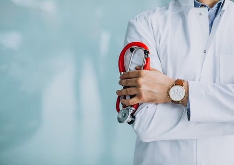 Região Norte tem metade de médicos necessários para atender a população, diz pesquisa