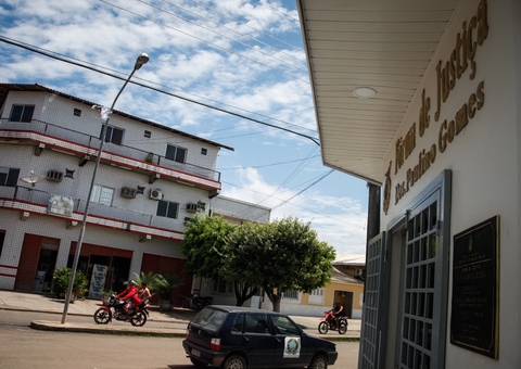 Banco é condenado a indenizar cliente no Amazonas após cobrança de seguro não contratado