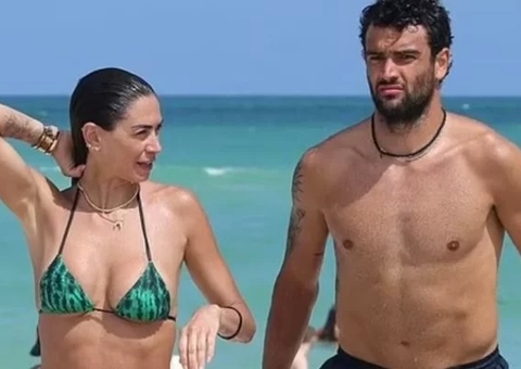 Modelo é 'acusada' de lesionar jogadores por excesso de sexo