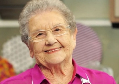 Palmirinha Onofre morre aos 91 anos 