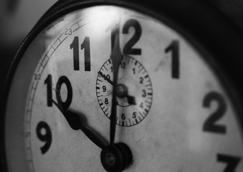 Brasil vai testar semana com 4 dias de trabalho; saiba como vai funcionar