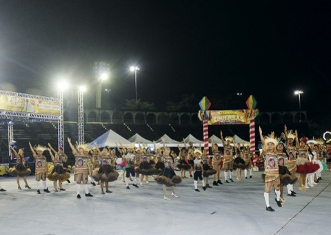 Feira Folclórica segue até dia 28 com gastronomia e programação para toda a família