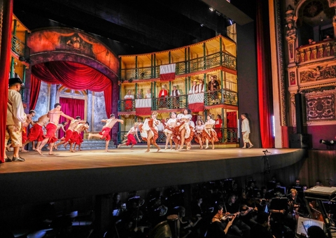 'O Contractador dos Diamantes' se despede do Festival Amazonas de Ópera nesta quinta