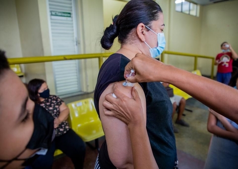 Saiba onde se vacinar contra Covid em Manaus neste sábado