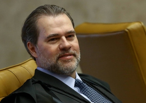 Ministro do STF Dias Toffoli tem alta após internação por Covid-19