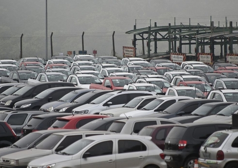 Queda de impostos para carros terá efeito nas montadoras, diz Anfavea