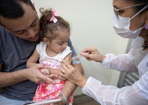 Vacinação contra influenza segue em baixa em Manaus, alerta Semsa