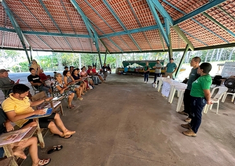 Agricultores familiares fazem curso de fruticultura e horticultura em Manaus