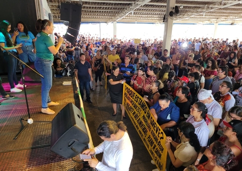 Professores aprovam reajuste de 15% e devem retornar à sala de aula na segunda no Amazonas