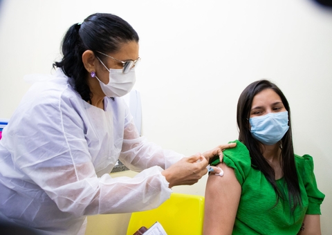 Vacina contra covid-19 será ofertada em 74 postos nesta semana em Manaus 