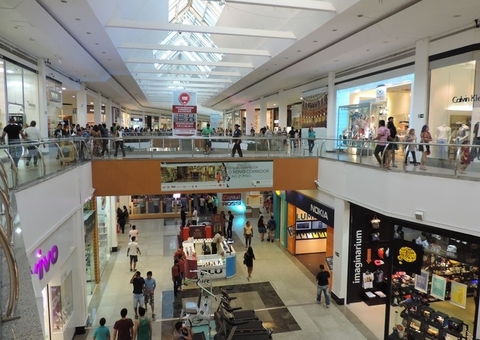 Confira o funcionamento do comércio em Manaus no feriado de Corpus Christi