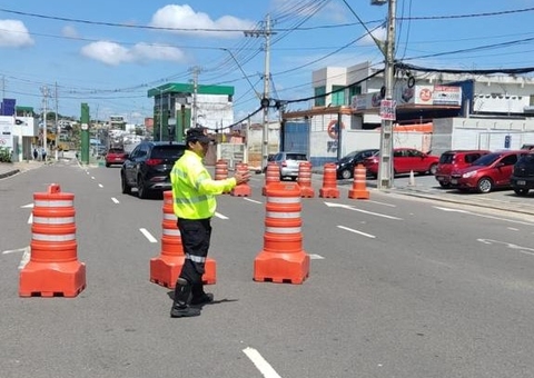 Passagem subterrânea é interditada por tempo indeterminado após acidente em Manaus